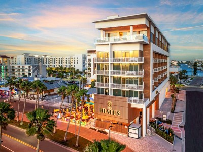 Curio By Hilton-Clearwater Beach