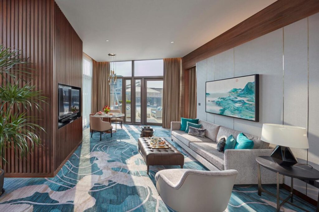 Executive Suite